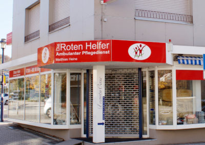 Die Roten Helfer